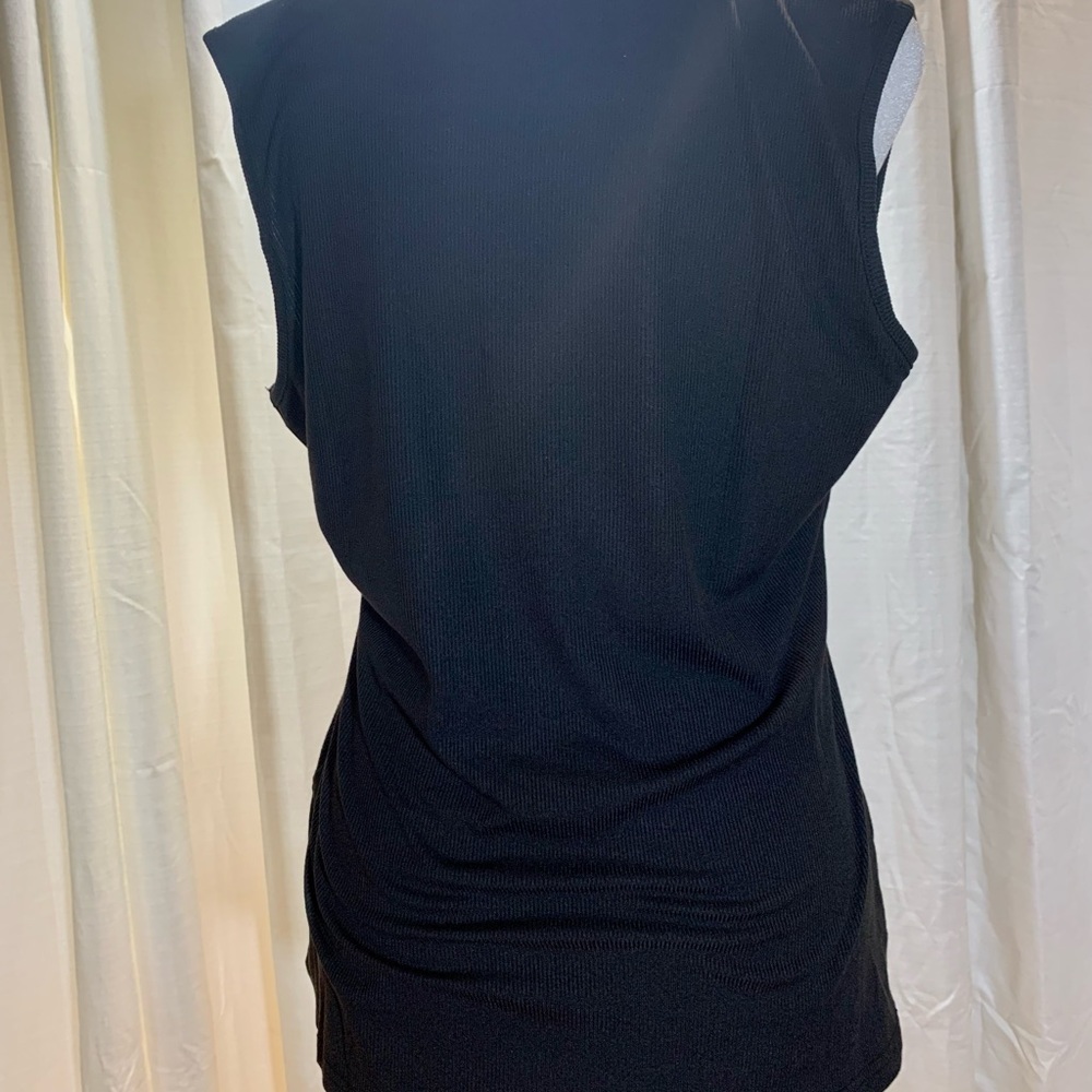 Scoop neck Ribbed Tee 2 Pack - Picture 9 of 9